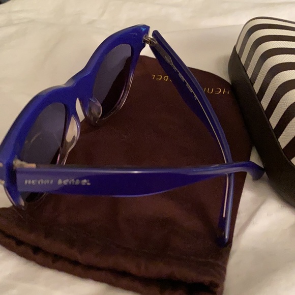 Henri Bendel Sunglasses - Picture 2 of 4